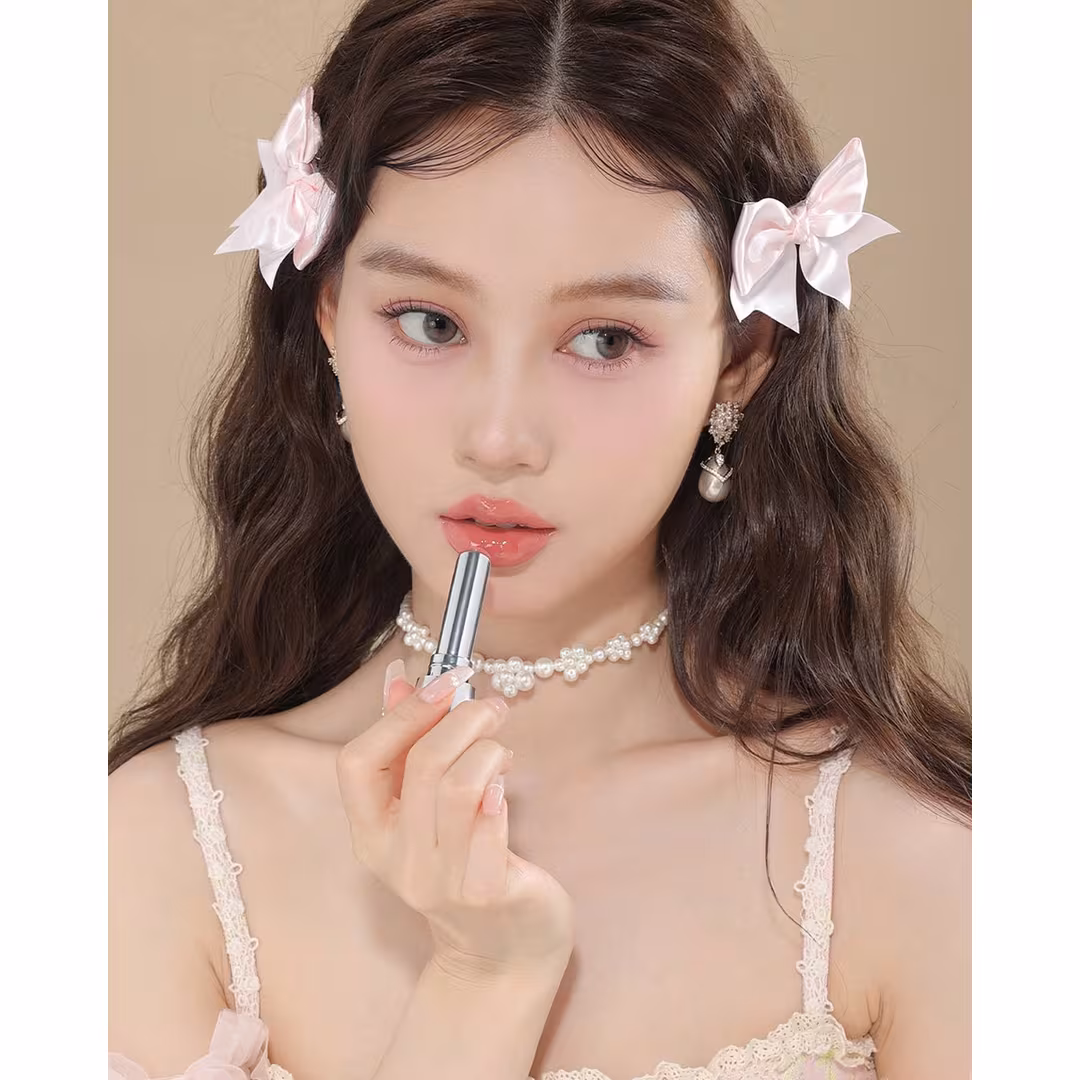 Flower Knows  Swan Ballet Series Shine Lipstick