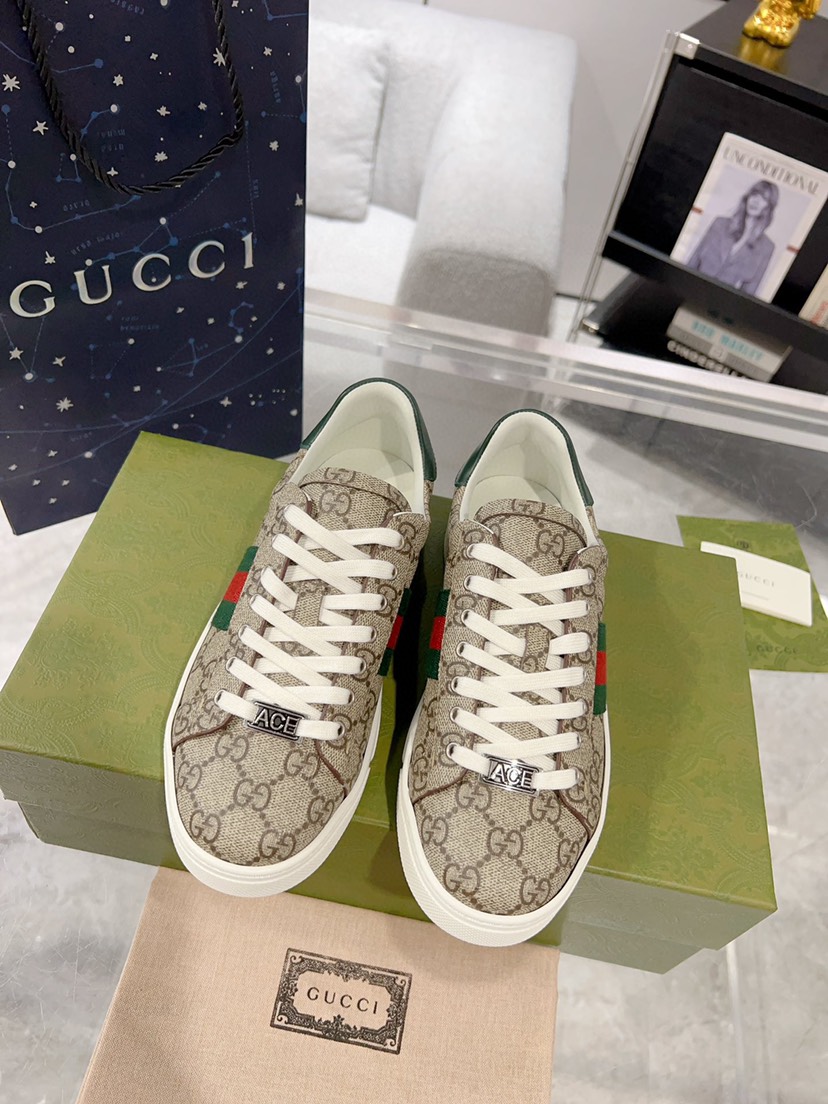 Gucci Web-detail sneakers for couples