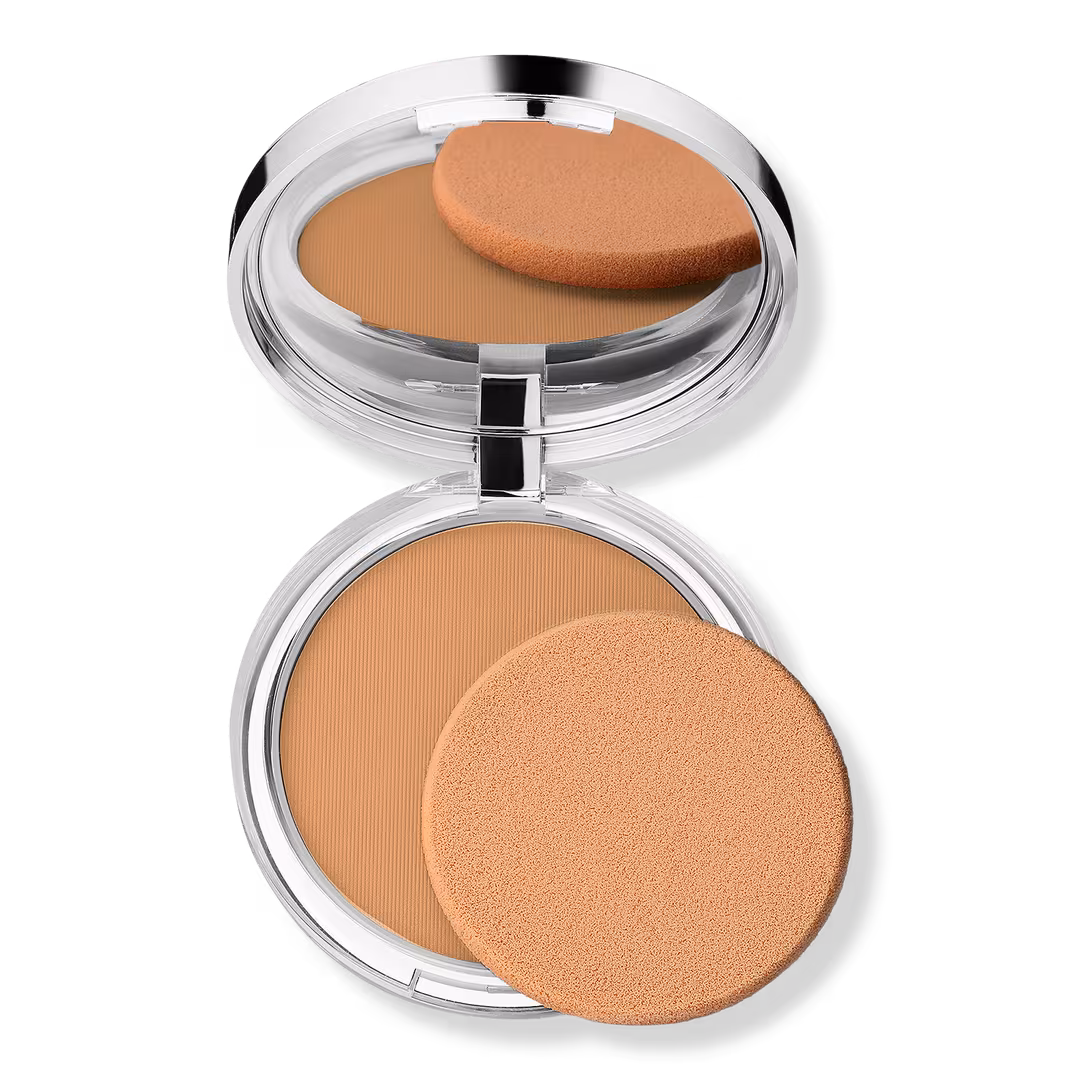 Clinique  Stay-Matte Sheer Pressed Powder Foundation