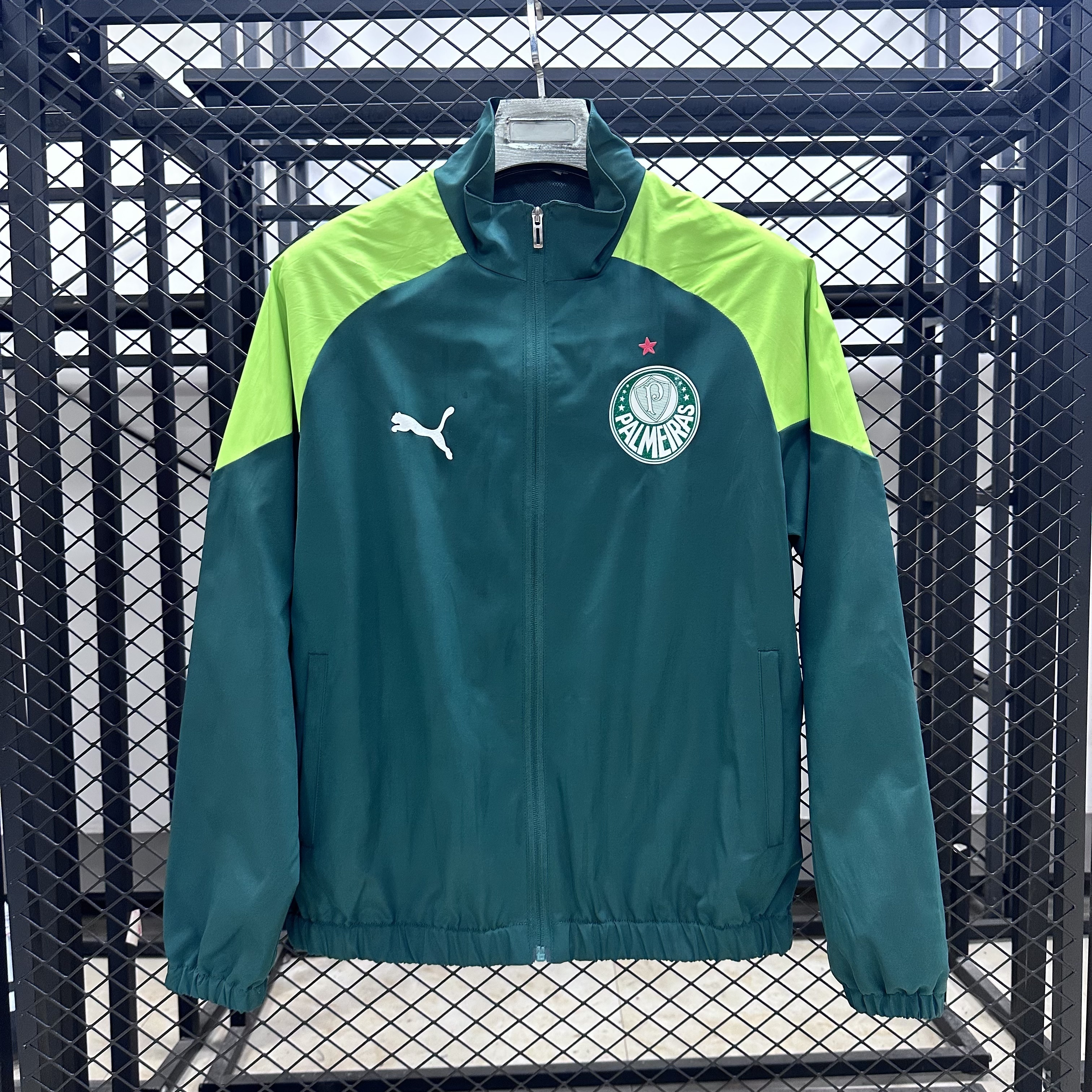 25-26 Pamela's waterproof windbreaker