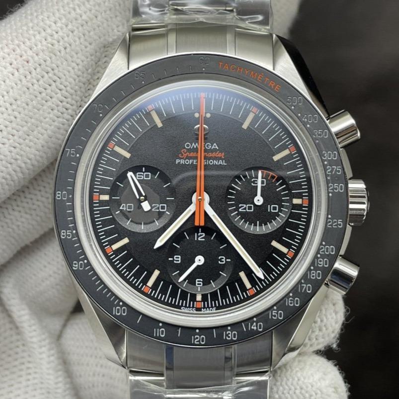 Omega Watch SPEEDMASTER MOONWATCH ULTRAMAN ORANGE HAND