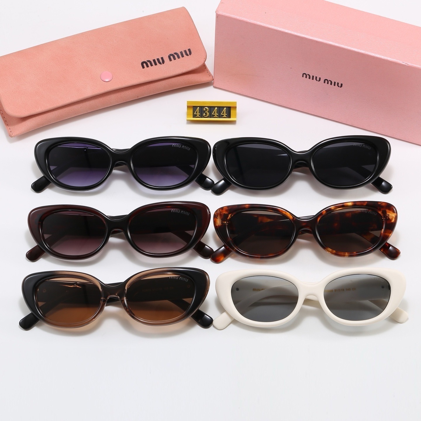 Miu Miu Fashionable Sunglasses