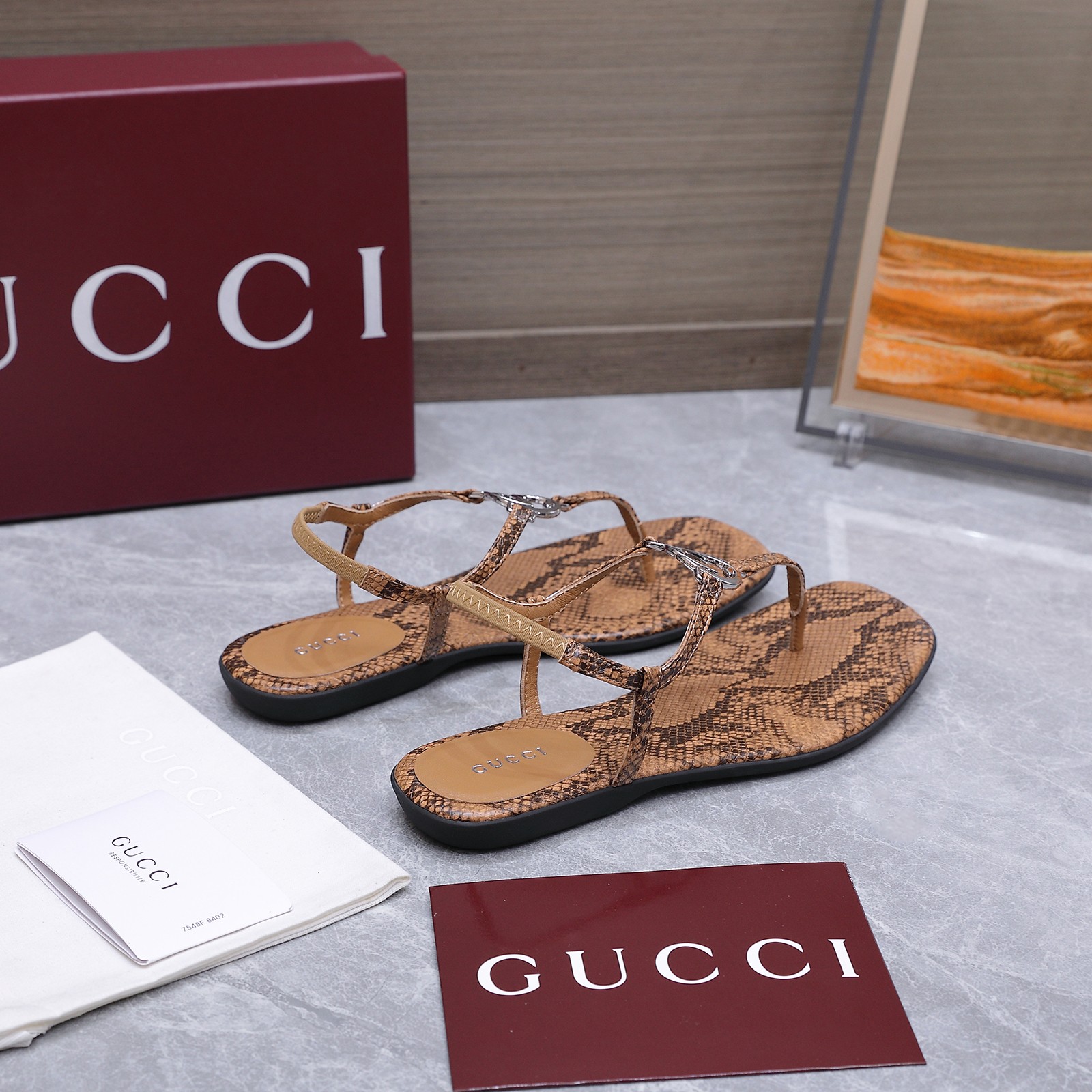 Gucci GG Round Buckle Thong Sandals