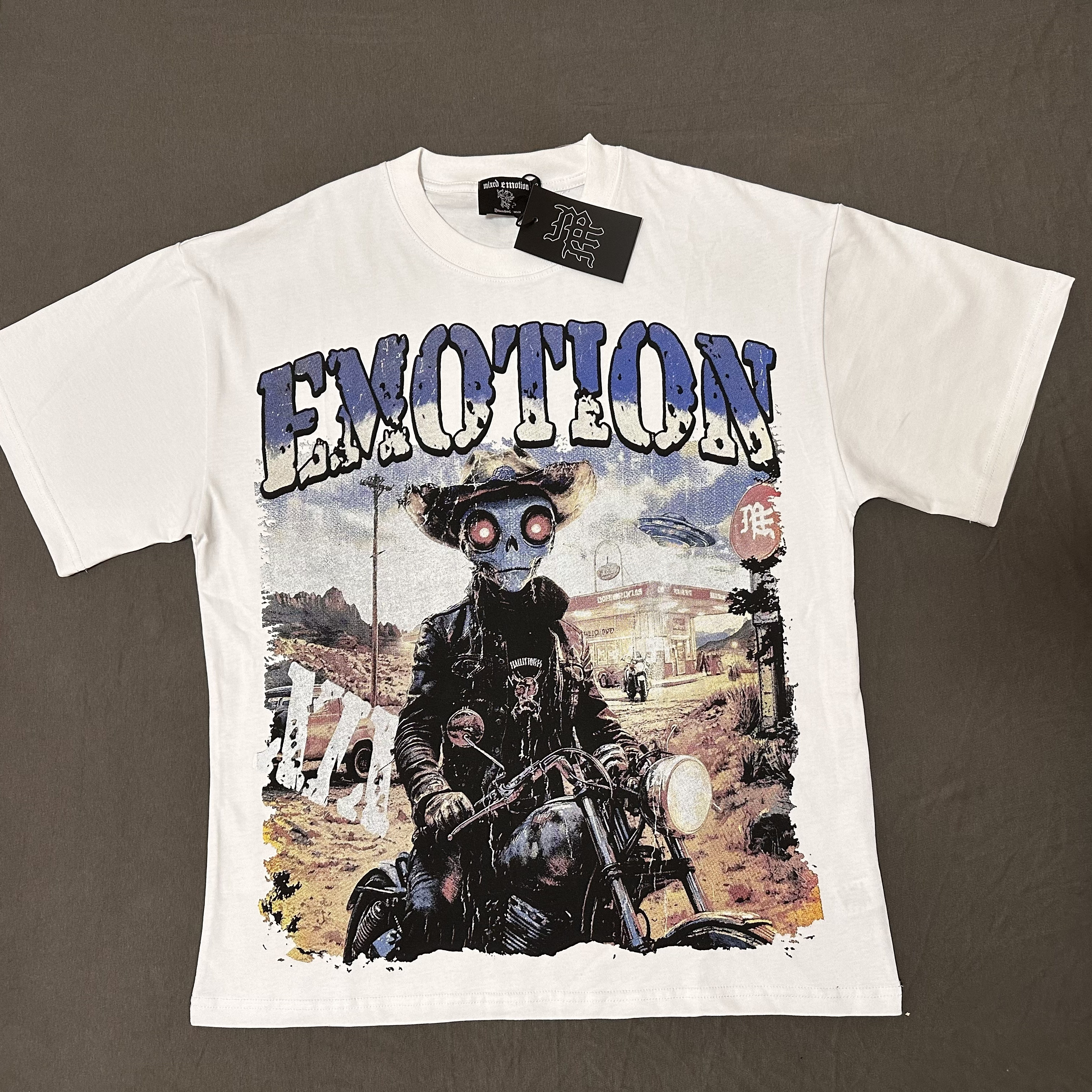 White skeleton riding a motorcycle, vintage scene printed short-sleeved shirt