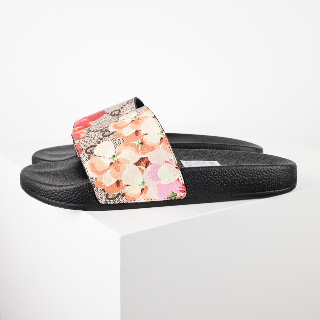 GUCC SLIPPERS - CCSHOES