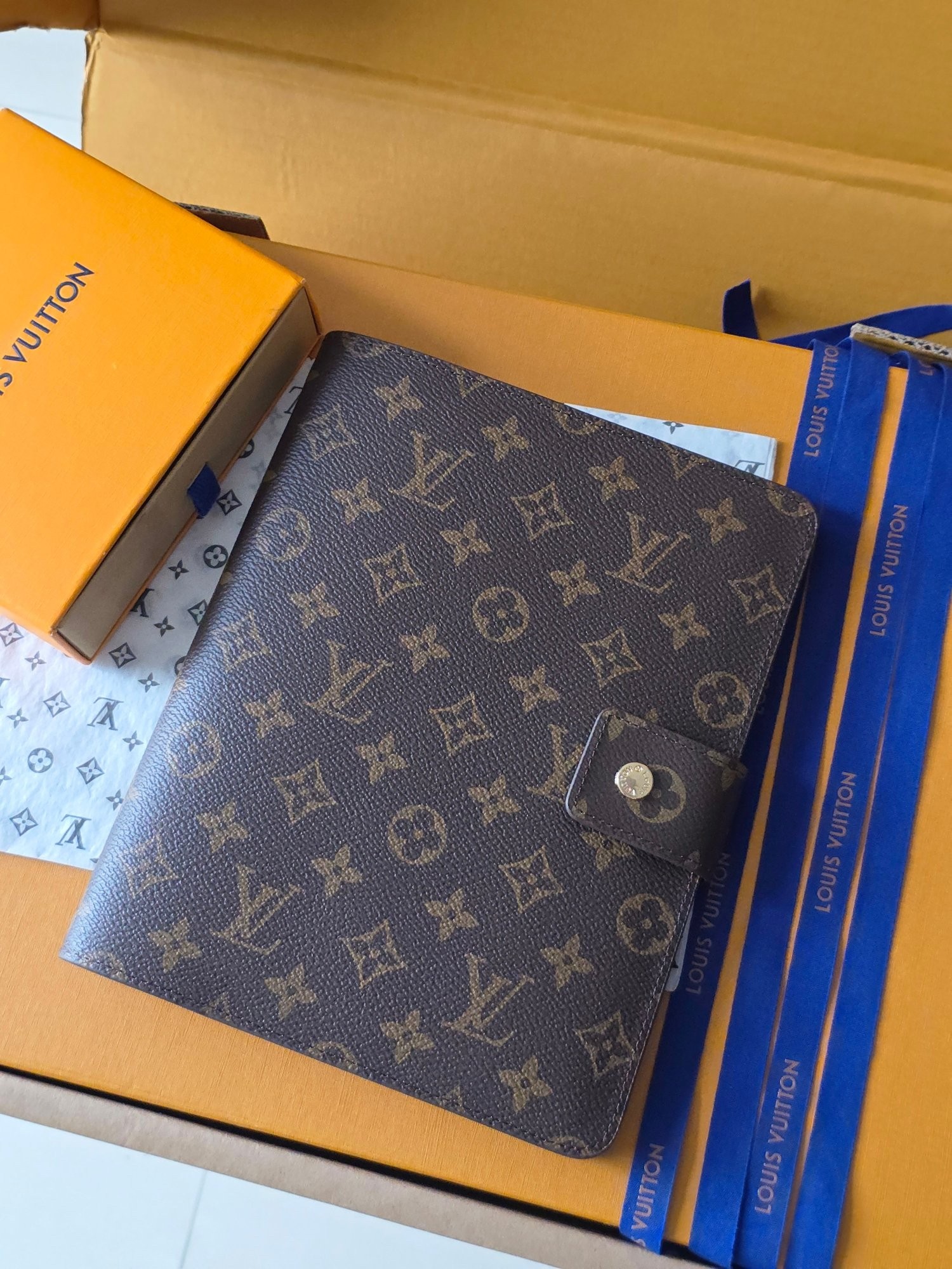 LV Large Ring Agenda Cover