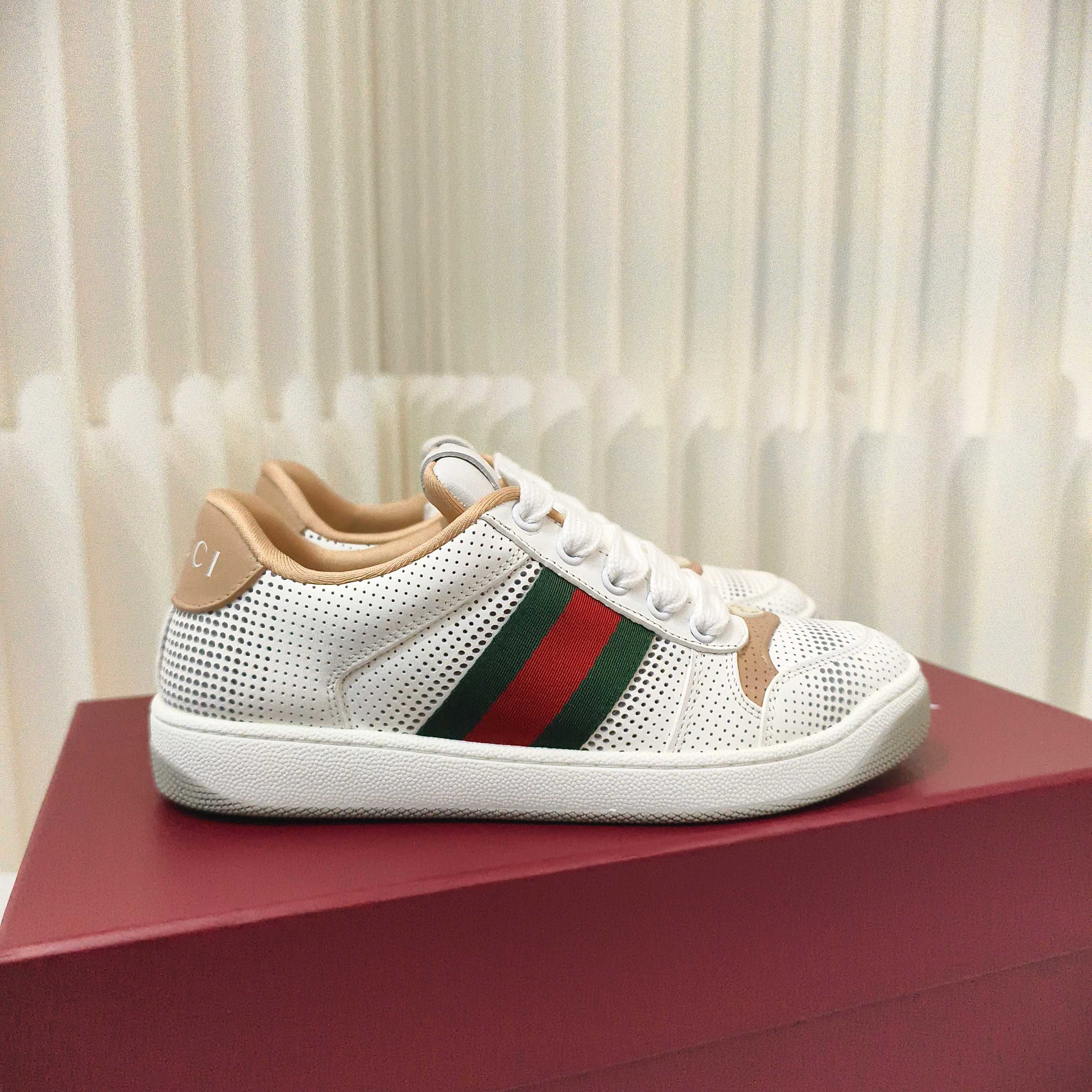 Gucci Web Stripe Low-Top Sneakers