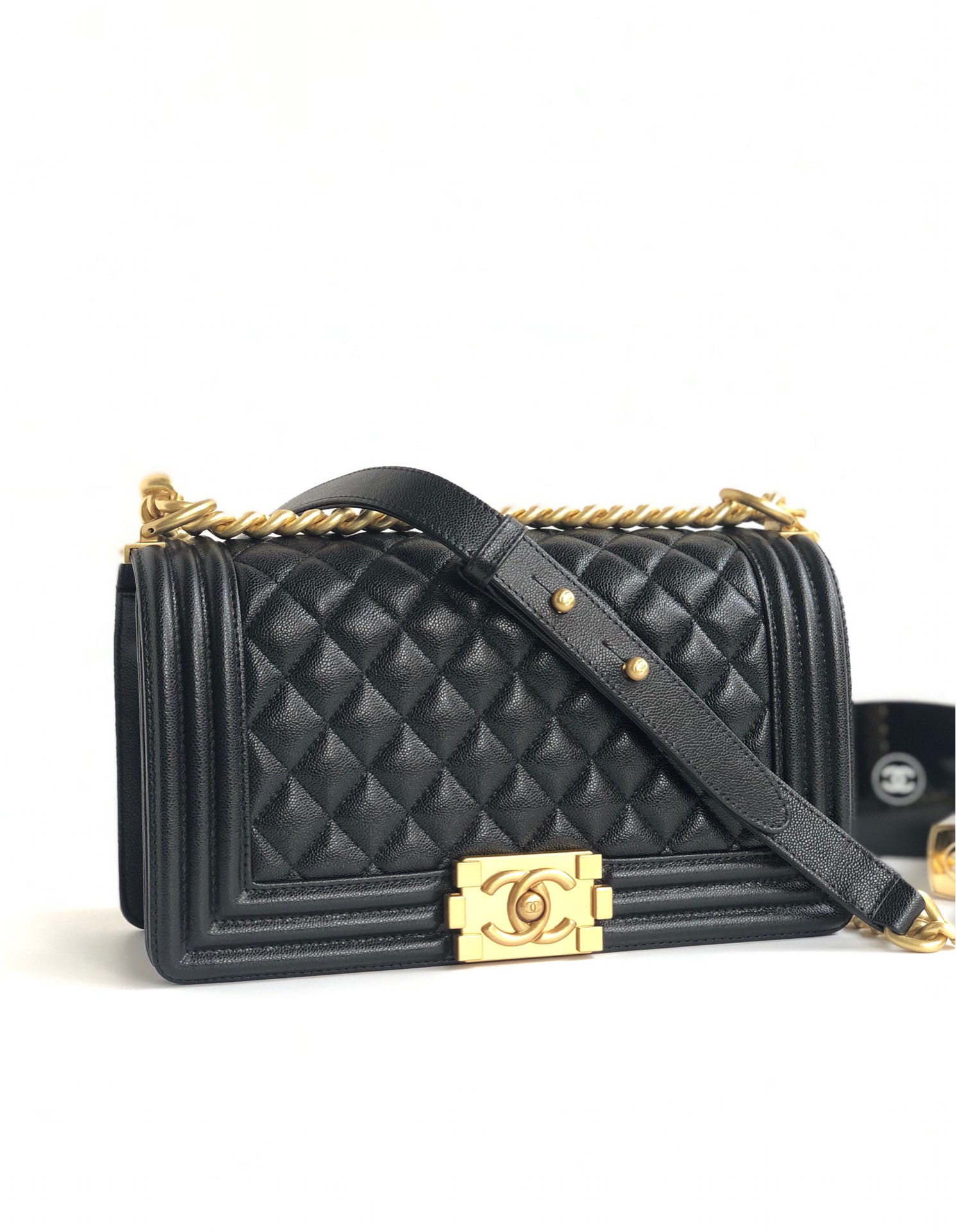 Chanel Boy Flap Quilted Calfskin Gold-tone New Medium Black