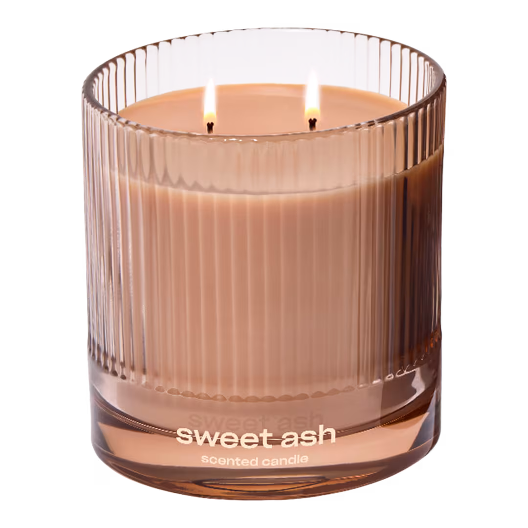 Snif  Sweet Ash Scented Candle