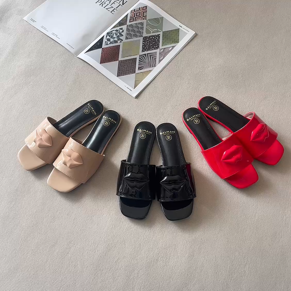 Balmain 26P Flat-Bottomed Slippers