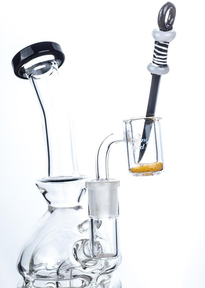 Thermochromic Banger Yellow Glass - By Puffing Bird