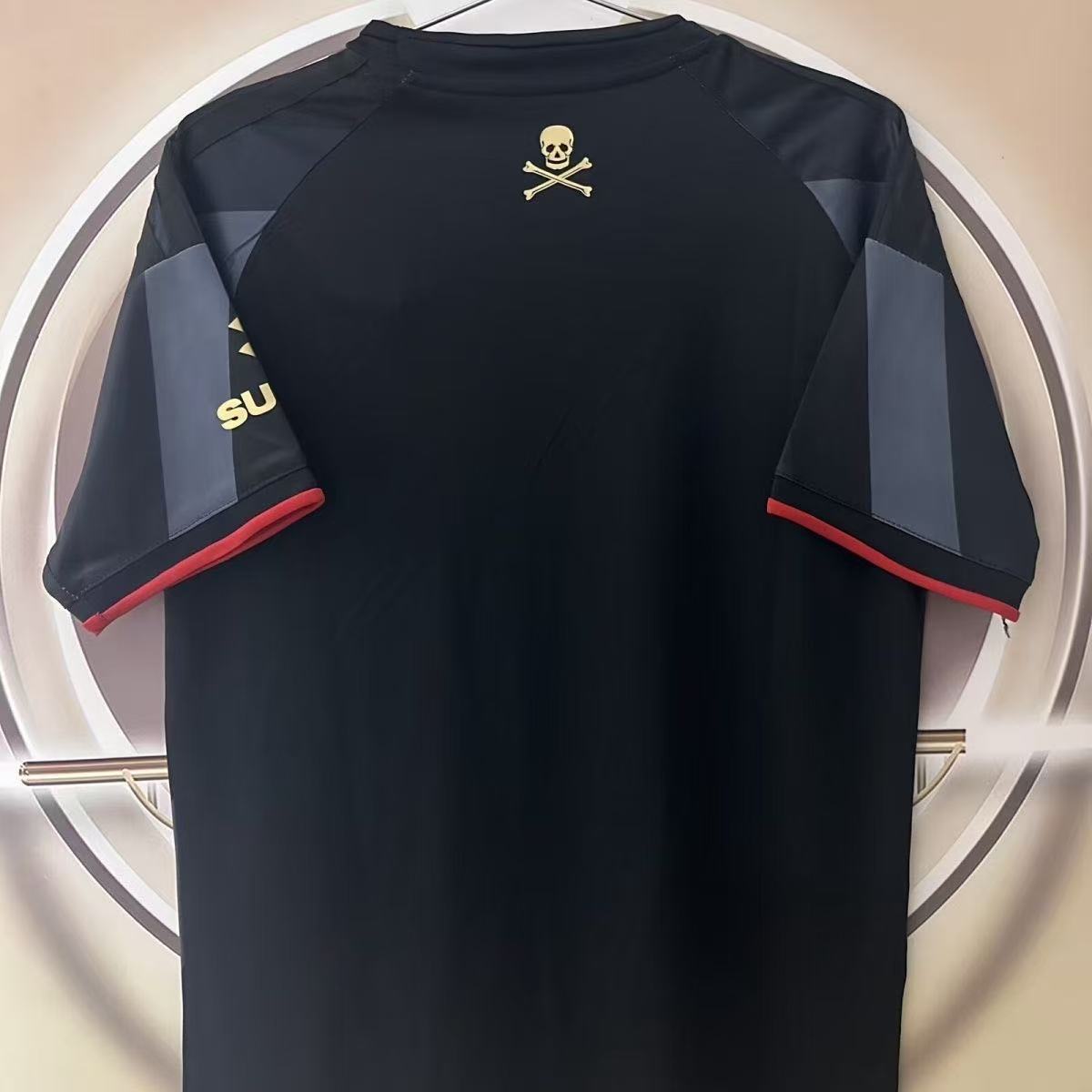 South African Super Orlando Pirates home jersey fans 26-27