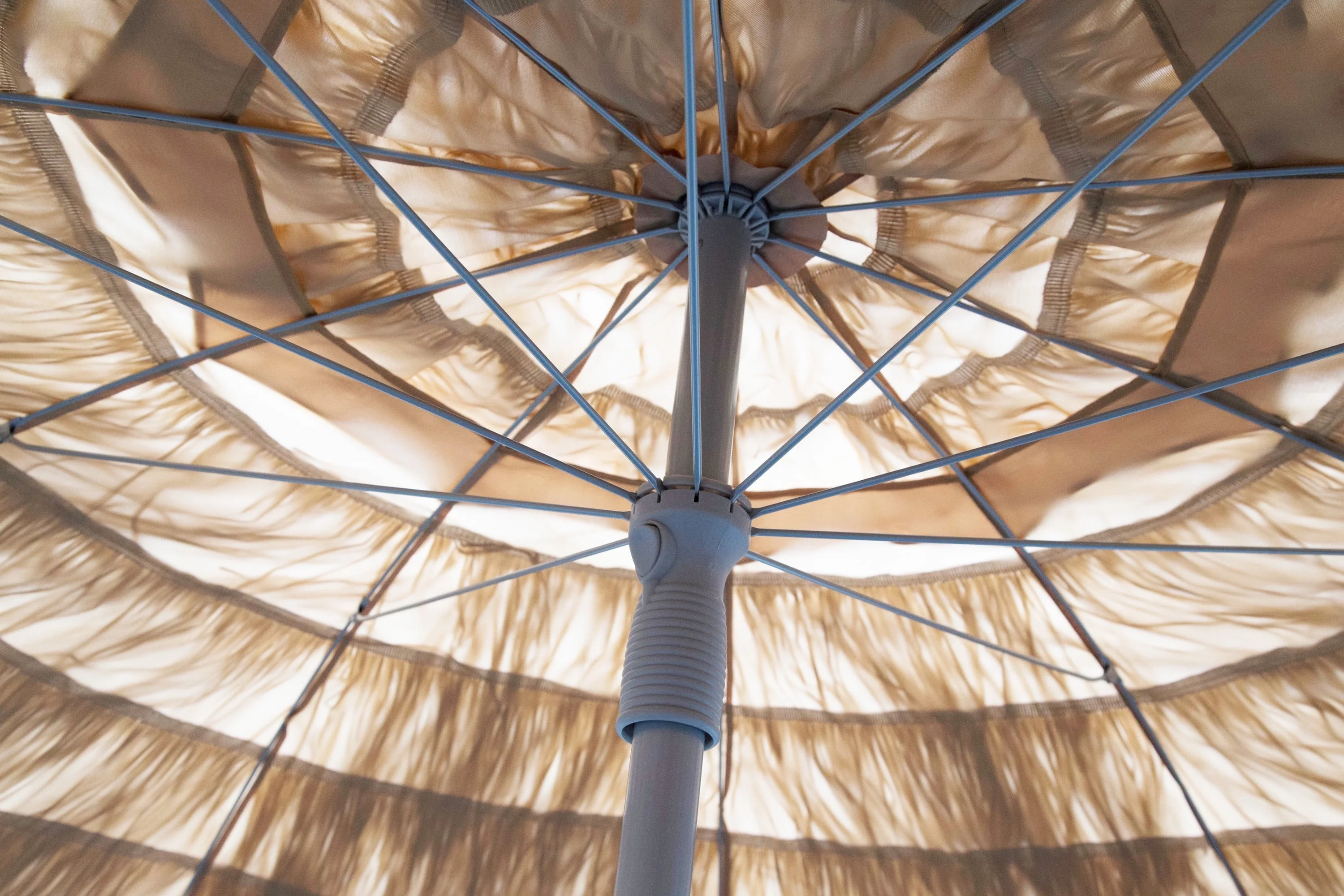 Heininger Holdings 1272 Palapa Tiki 7 ft. 6 in. Patio Umbrella Whiskey