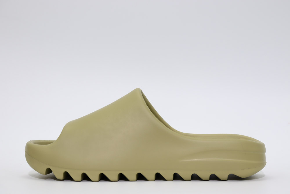 YEEZY SLIDE RESIN REPLICA
