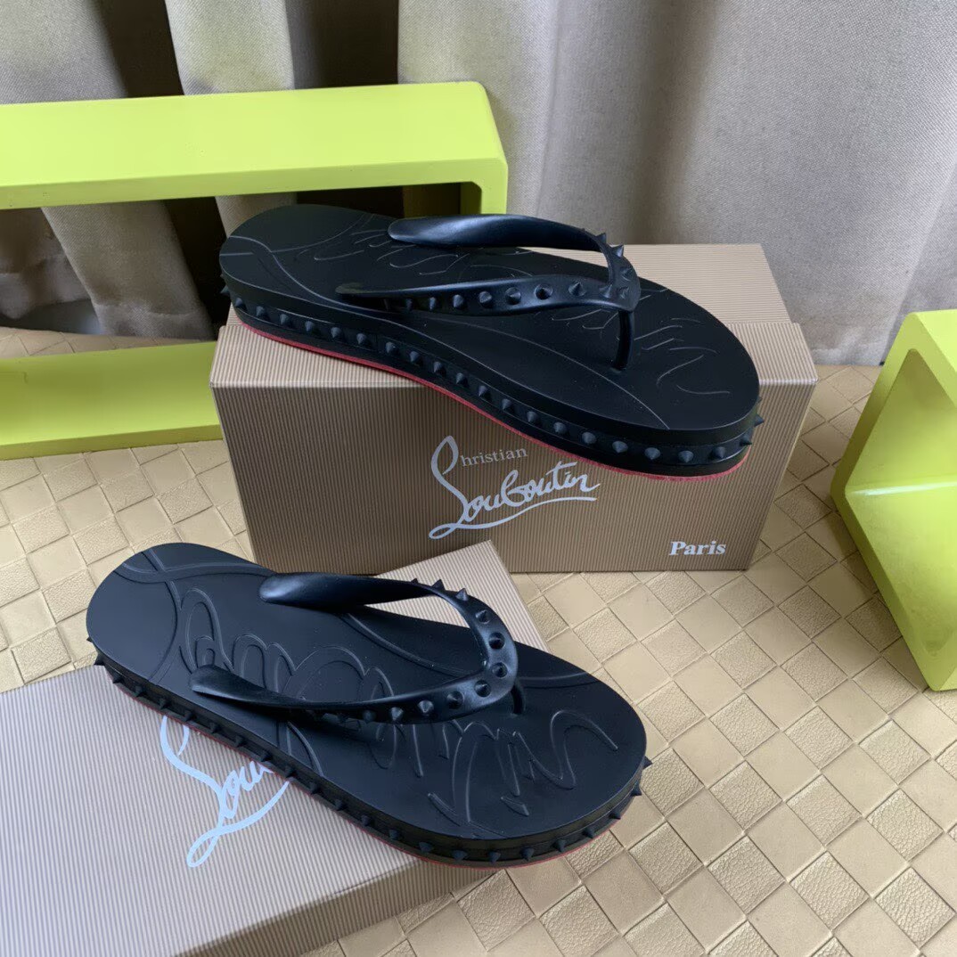 CHRISTIAN LOUBOUTIN SLIPPERS - CCSHOES