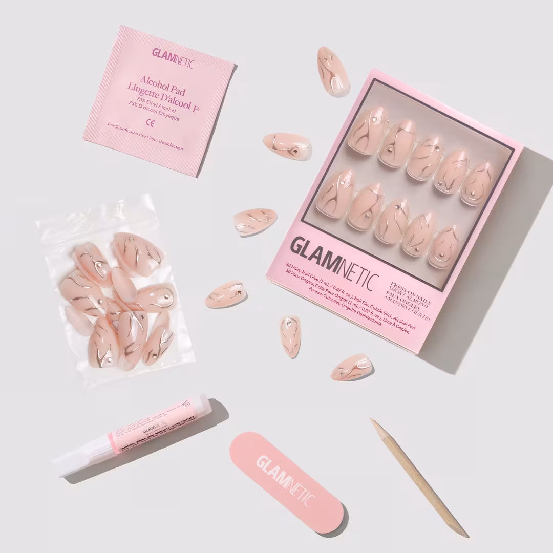 Glamnetic  Astro Press-On Nails