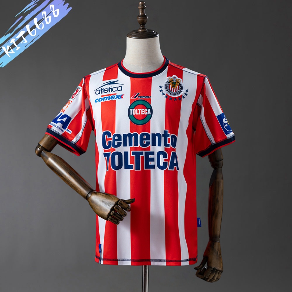 2002/2003 Club Chivas Home Retro Football Shirt (Fans version)