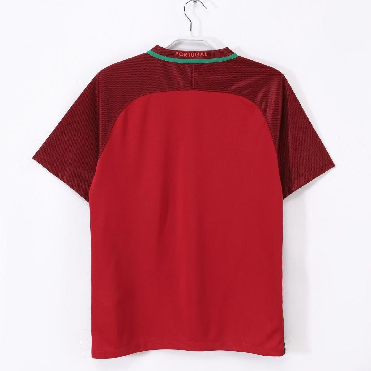 2016 Portugal Home Football Shirt (Retro Edition)