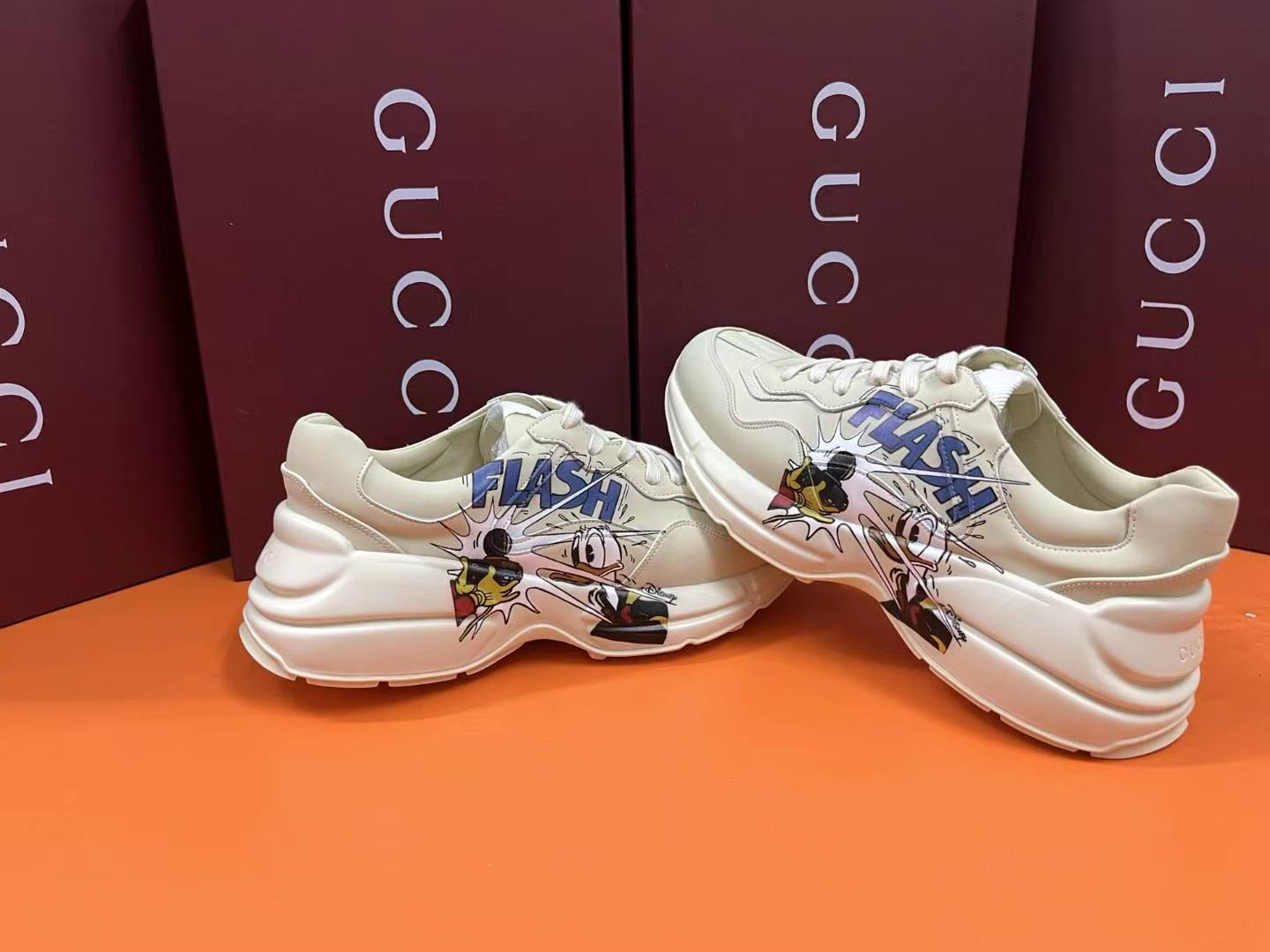 Gucci Sneakers