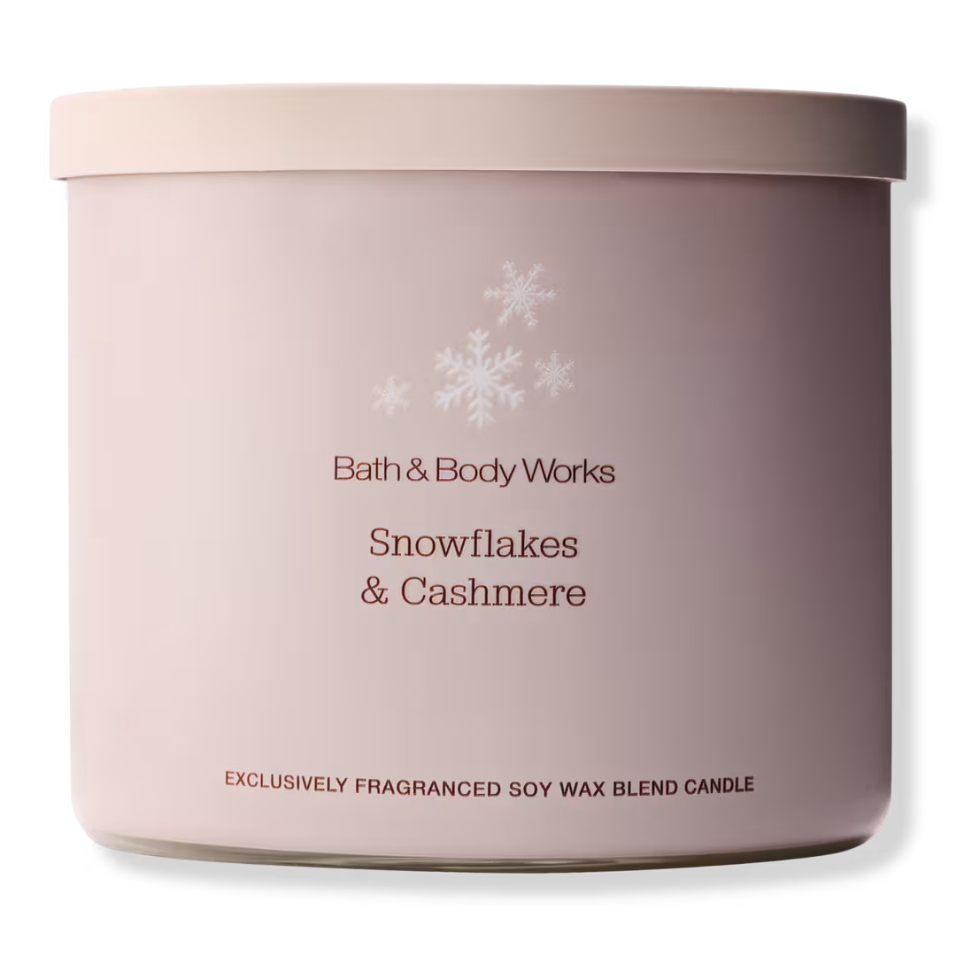 Bath & Body Works  Snowflakes & Cashmere 3-Wick Scented Candle
