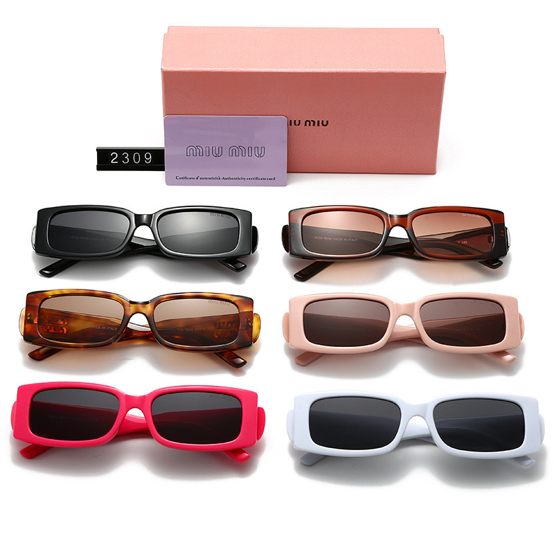 Miu Miu Fashionable Sunglasses
