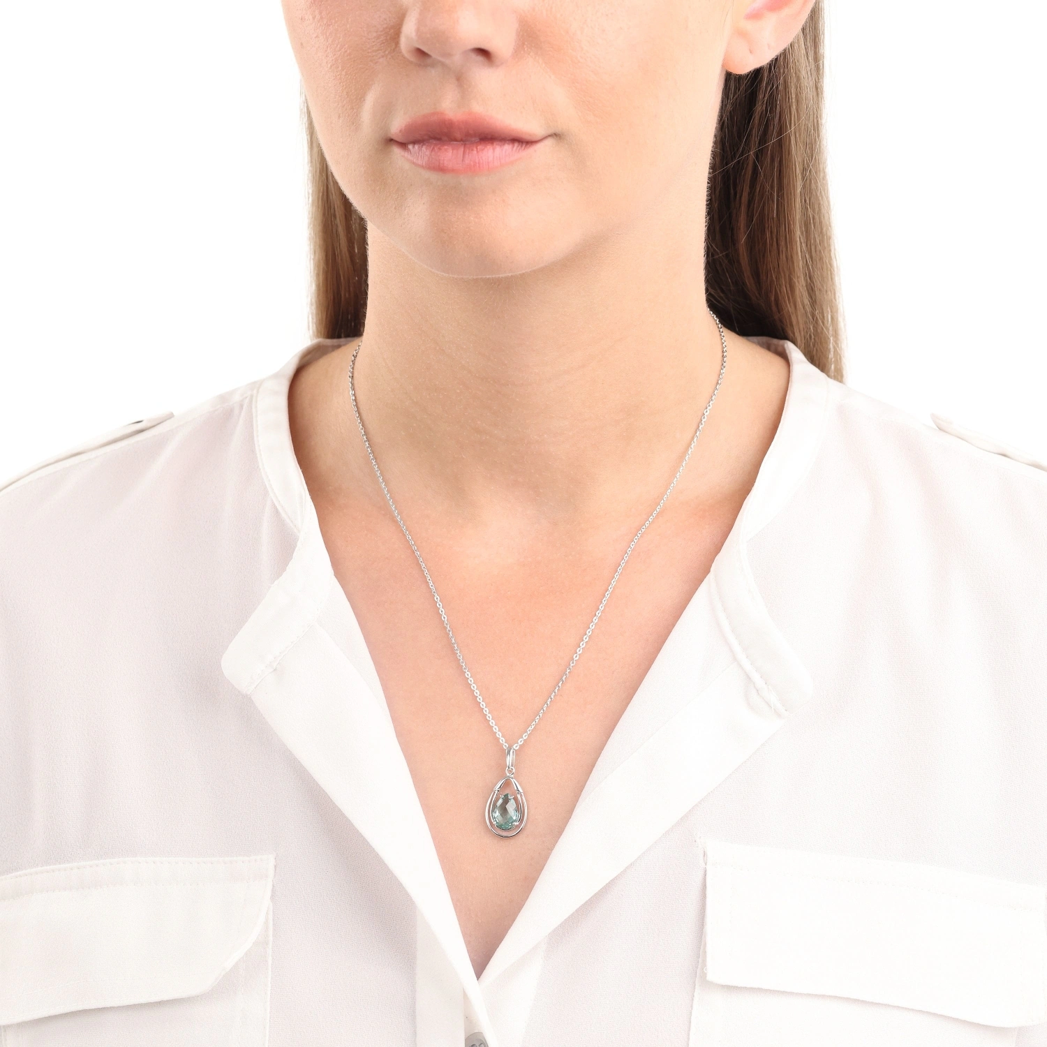 Kette mit Anhänger