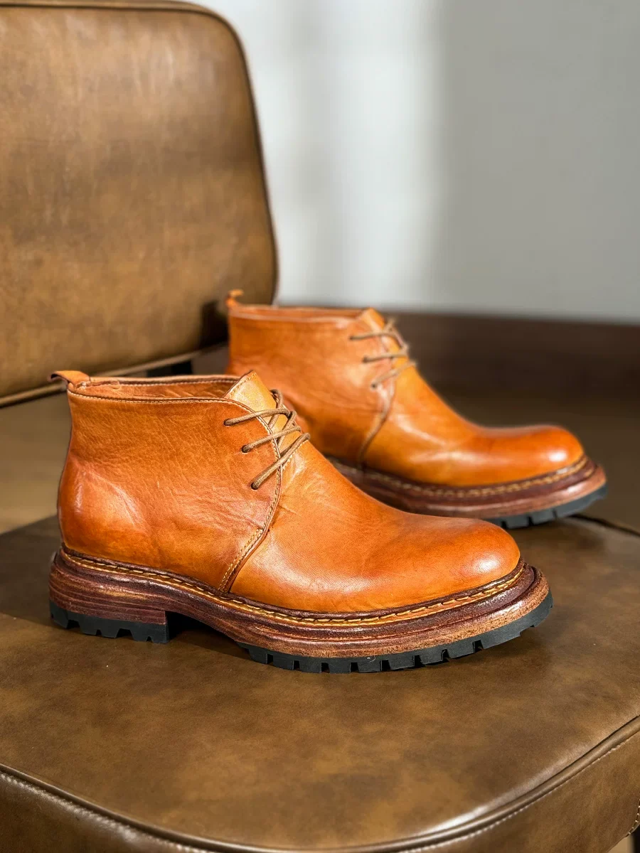 Heavy-washed horse leather locomotive paratrooper boots