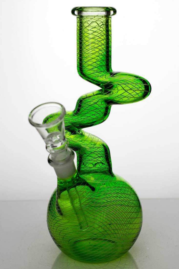 8 Kink Zong Water Pipe