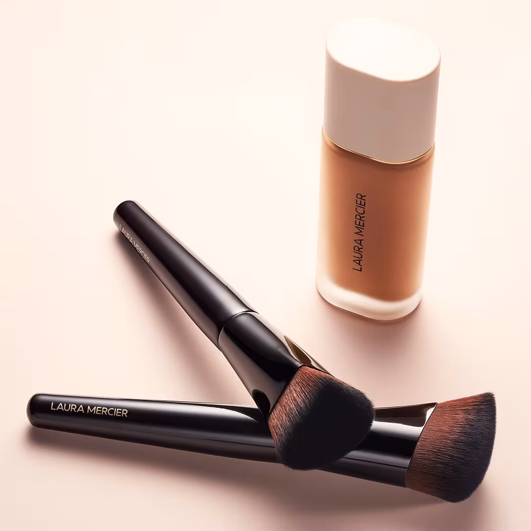 Laura Mercier  Real Flawless Foundation Brush