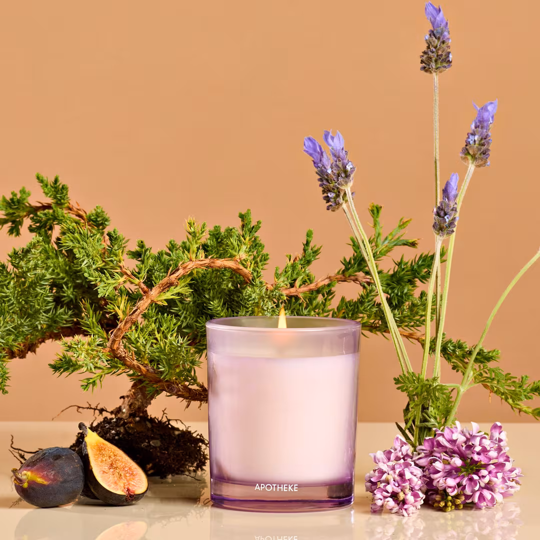 APOTHEKE  Hinoki Lavender Scented Candle