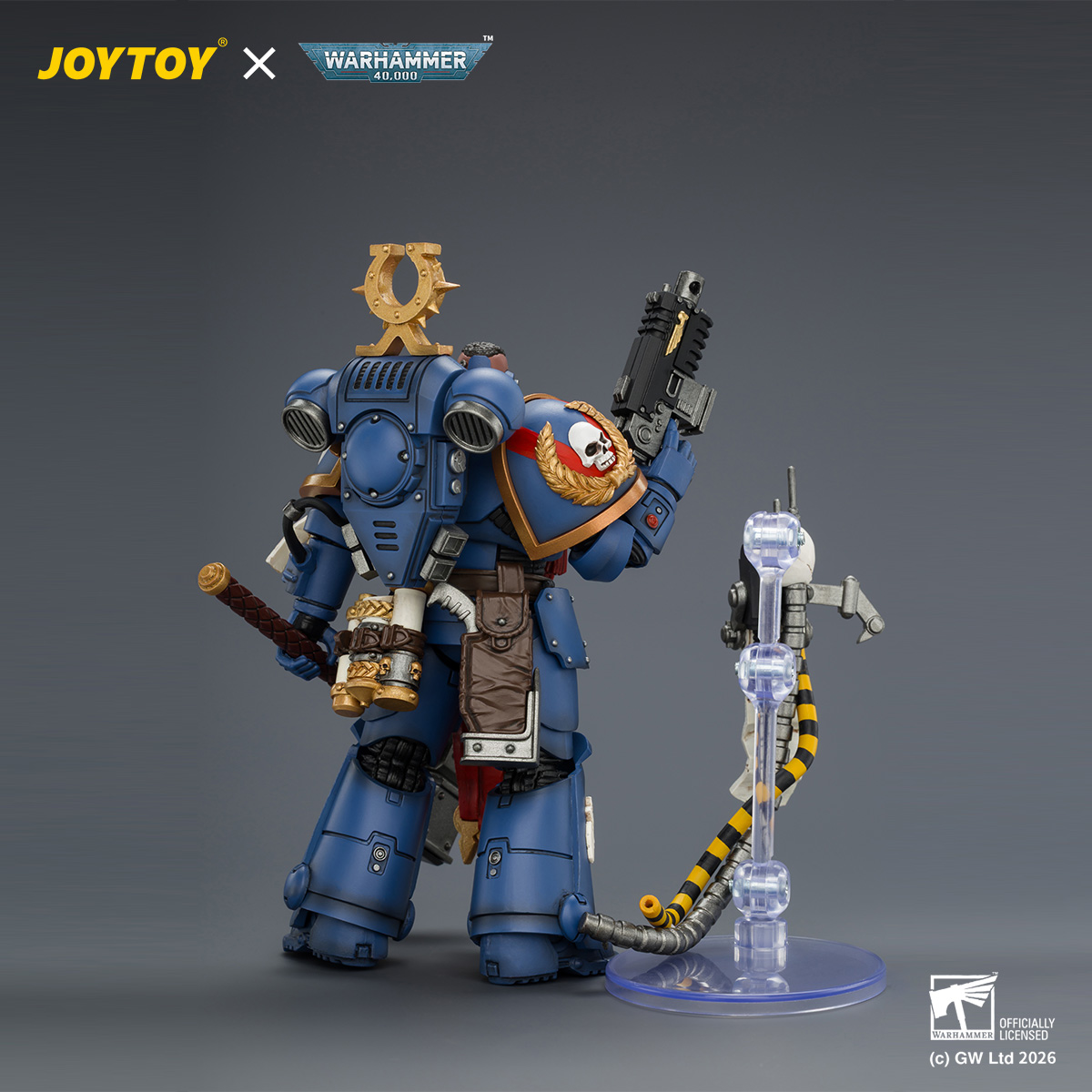JOYTOY JT04889 Warhammer 40k 1:18 Ultramarines Ferren Areios with Thunder Hammer and Bolt Pistol - JOYTOY WORLD