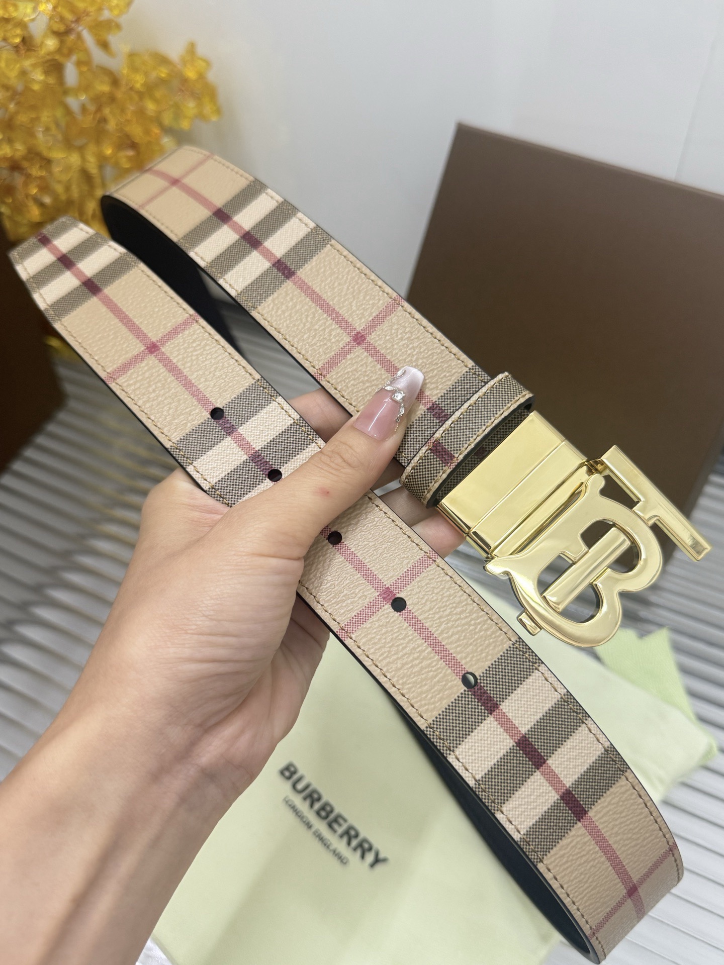 Burberry Reversible Check TB Belt 35MM Top Quality