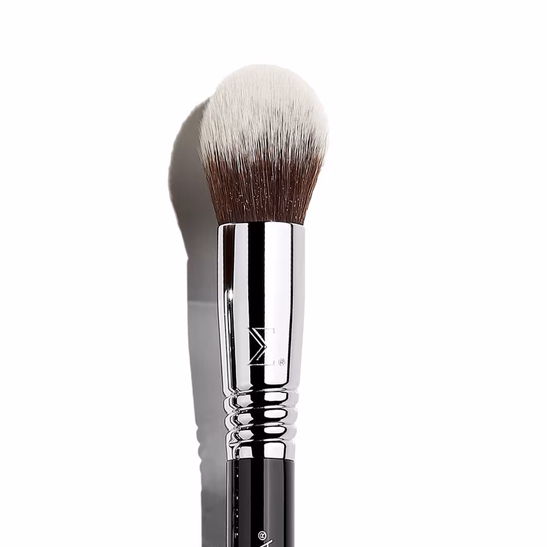 Sigma Beauty  F79 Concealer Blend Kabuki Brush