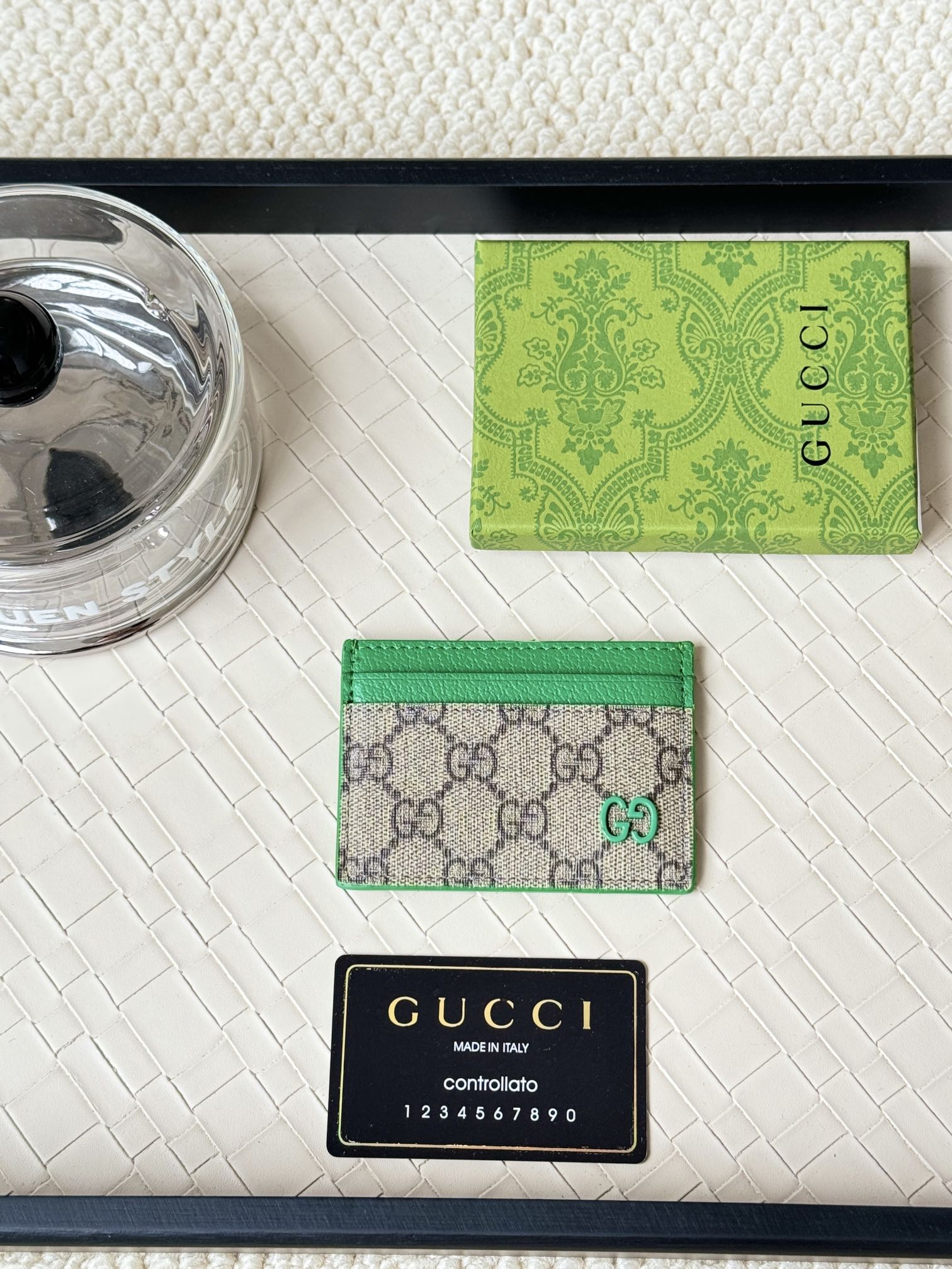 Gucci Wallets Card Holder Wallet 768248