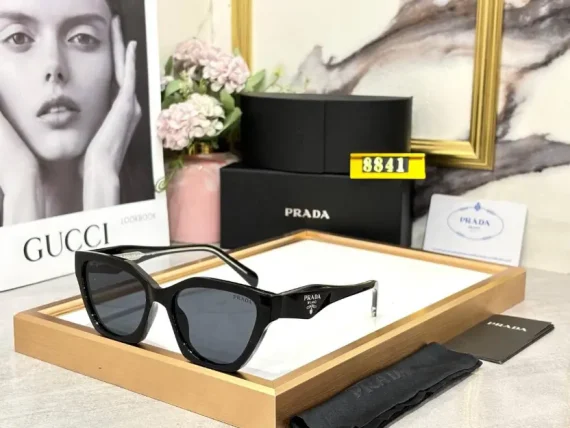 Prada sunglasses 88