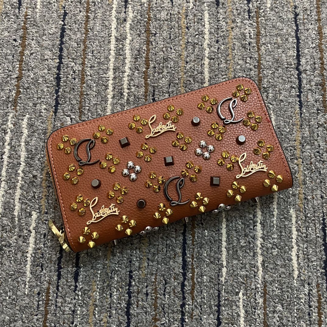[10A] Christian Louboutin Panettone Wallet
