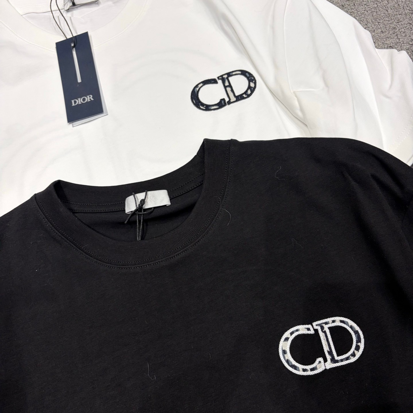 D New Embroidered Letter T-shirt YVTS0301016