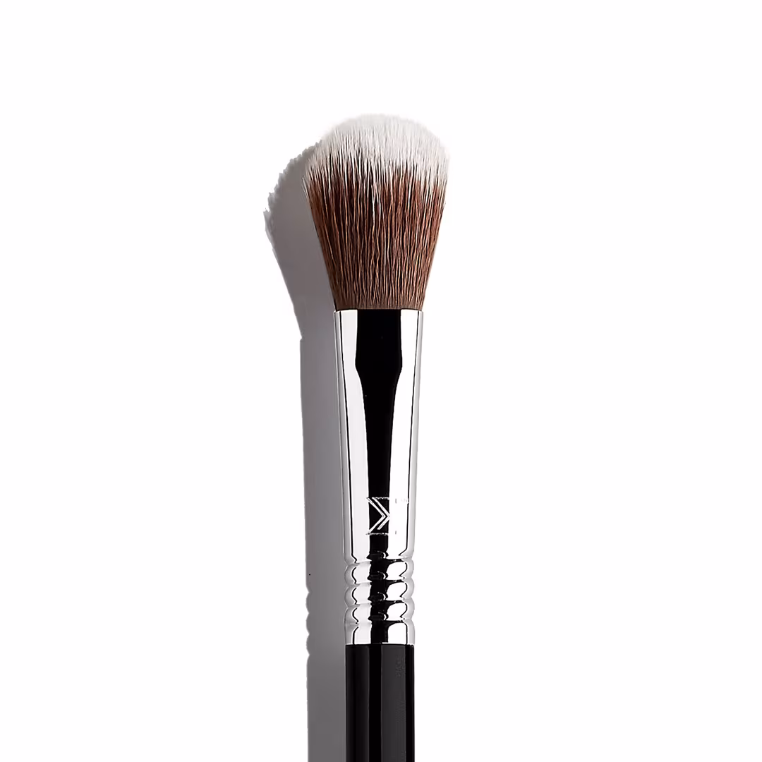 Sigma Beauty  F03 High Cheekbone Highlighter Brush