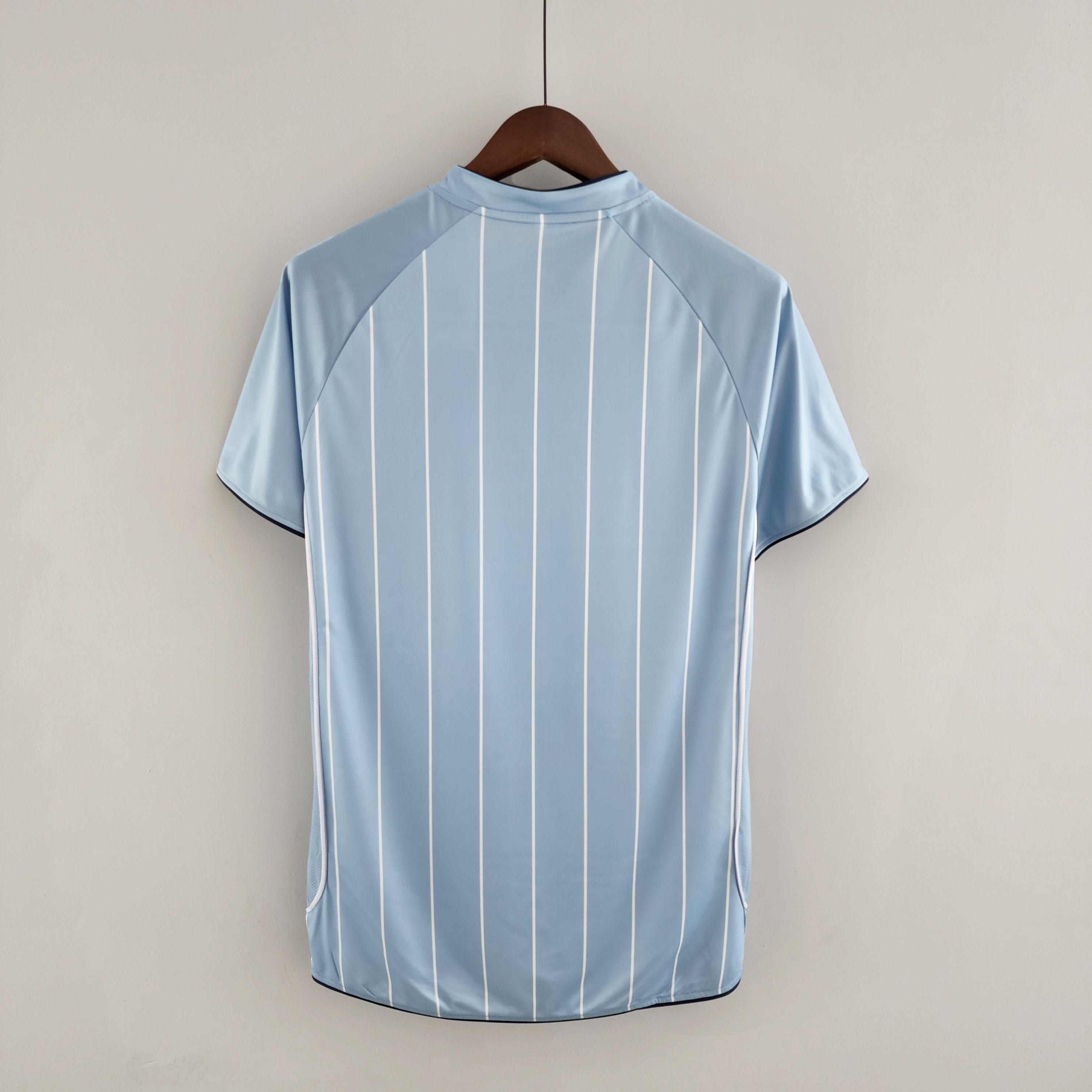 2008/2009 Manchester City Retro Home Football Shirt