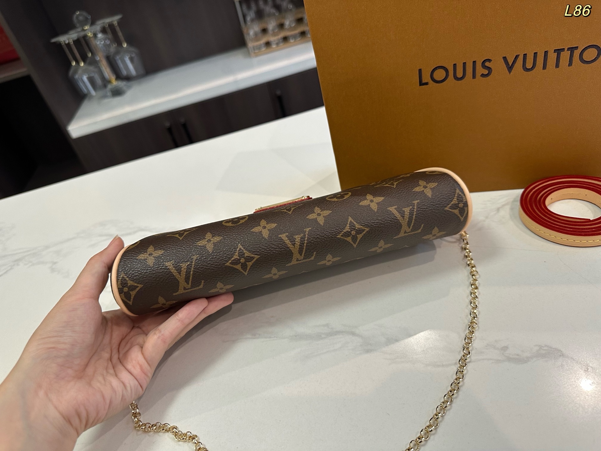 LV EVA Single Shoulder Chain Monogram Bag