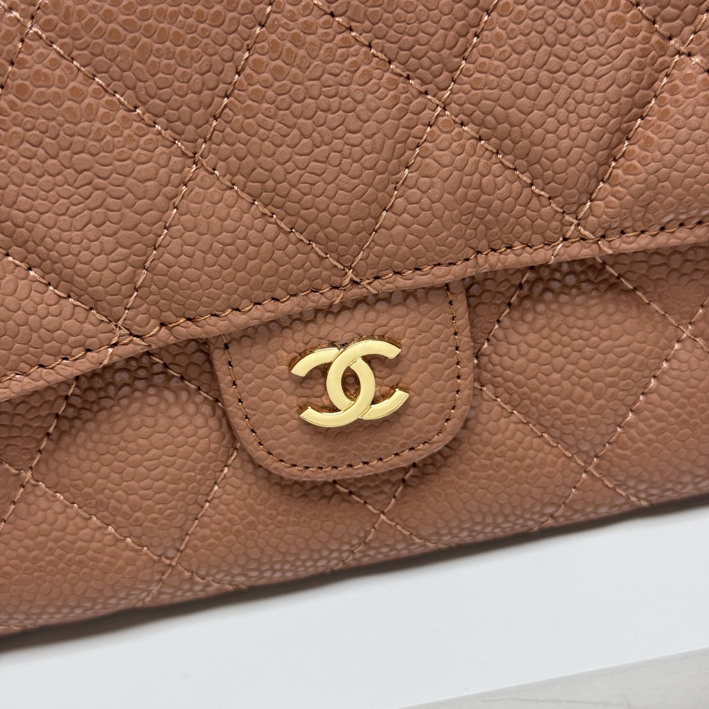 CHANEL Single-shoulder chain bag