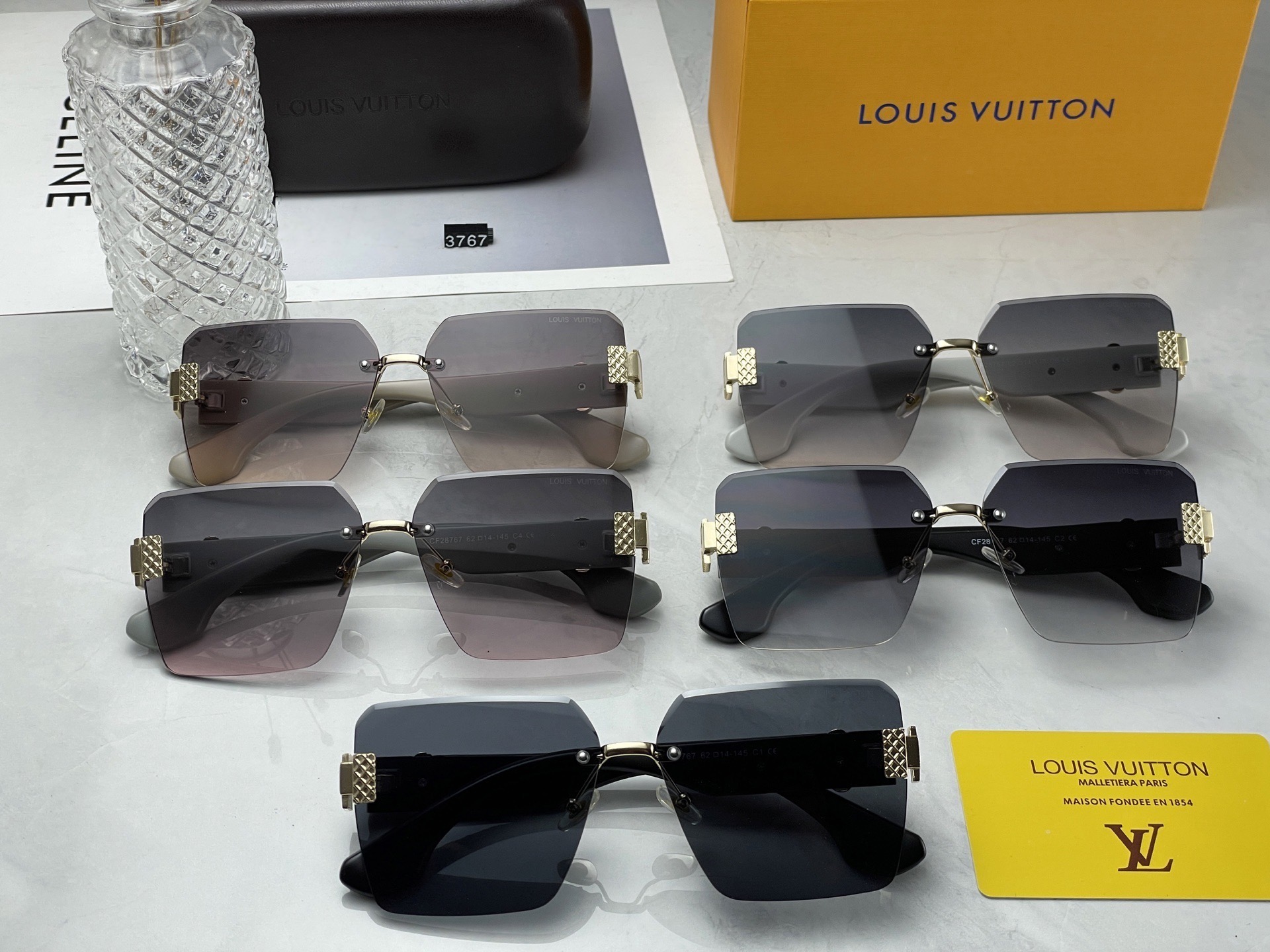 LV Fashionable Sunglasses