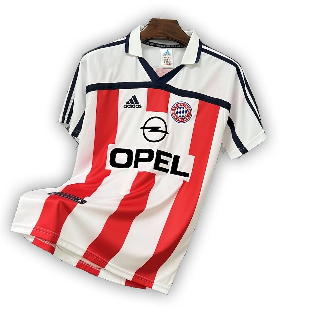 Bayern 2000/01 Away