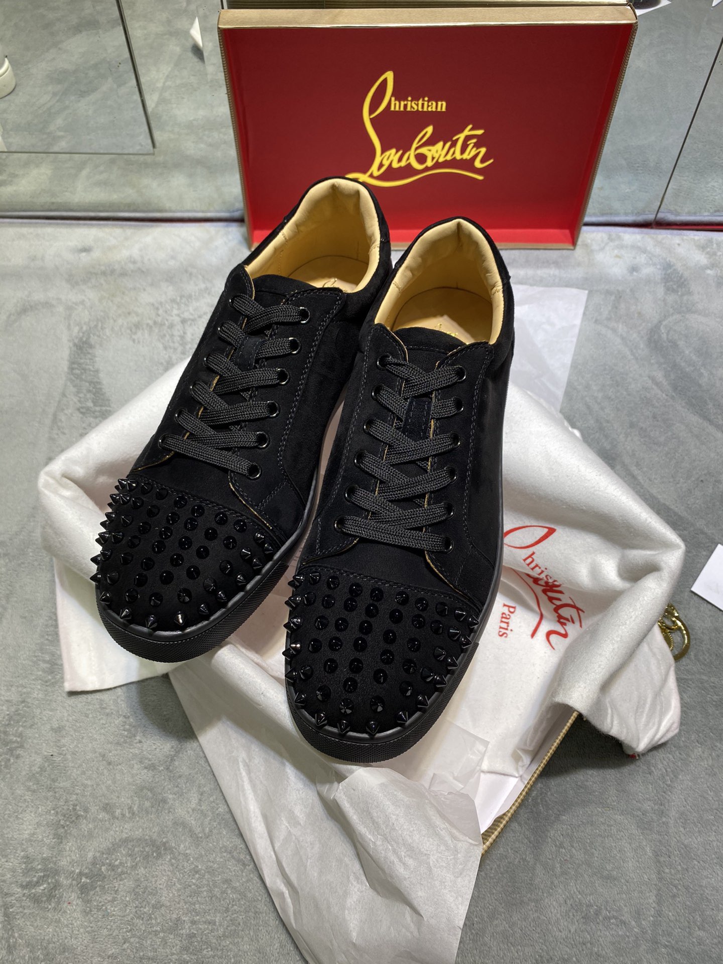 Christian Louboutin Louis Junior Spikes - CCSHOES