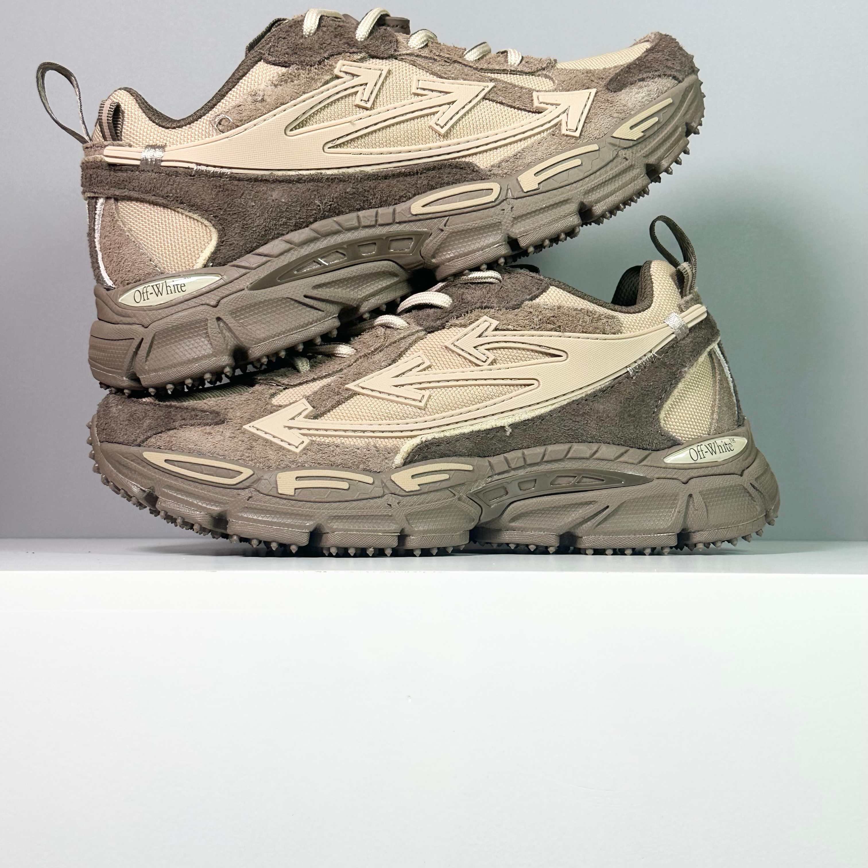 Off-White Be Right Back - CCSHOES