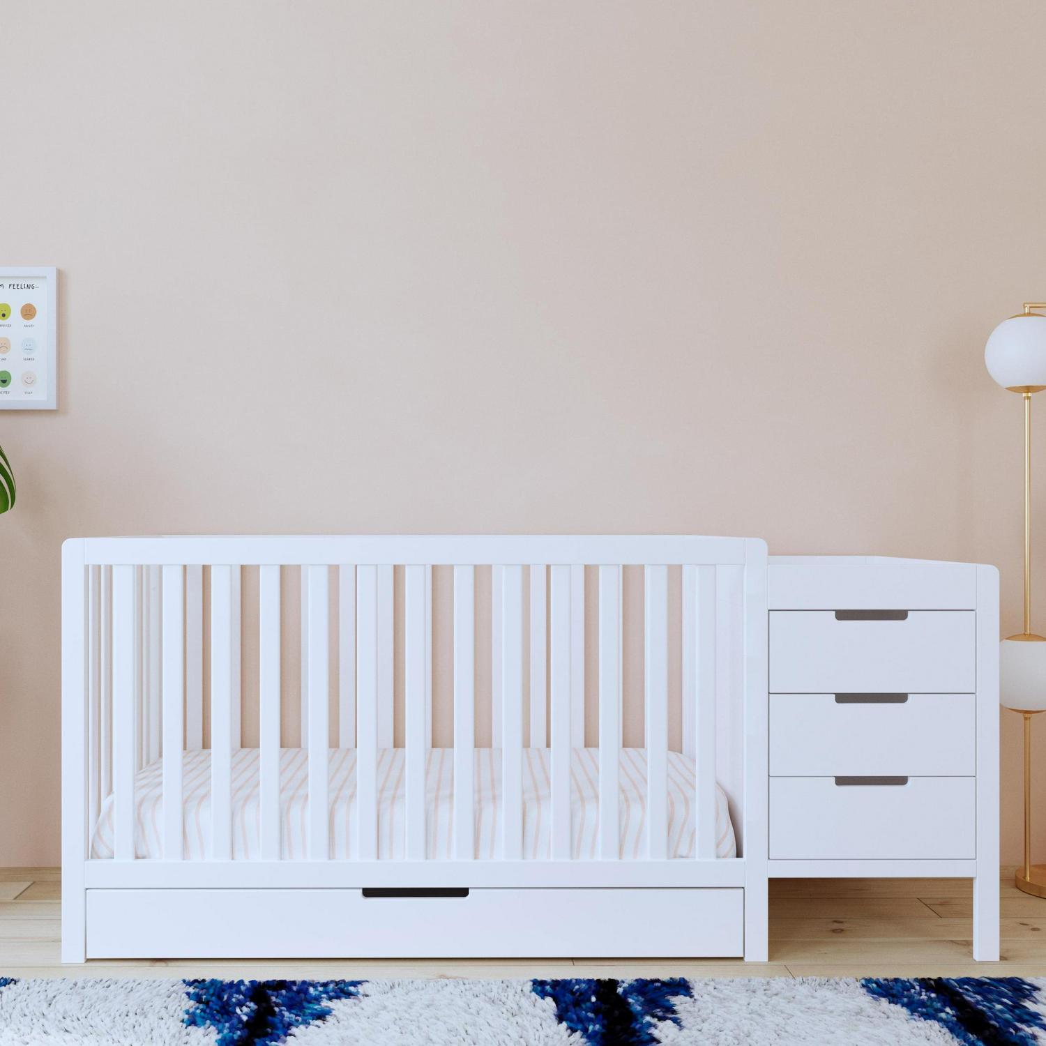 Carter-s by DaVinci Colby 4-in-1 Convertible Crib &amp; Changer Combo in White