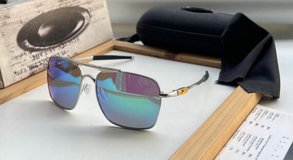 Oakley sunglasses 19