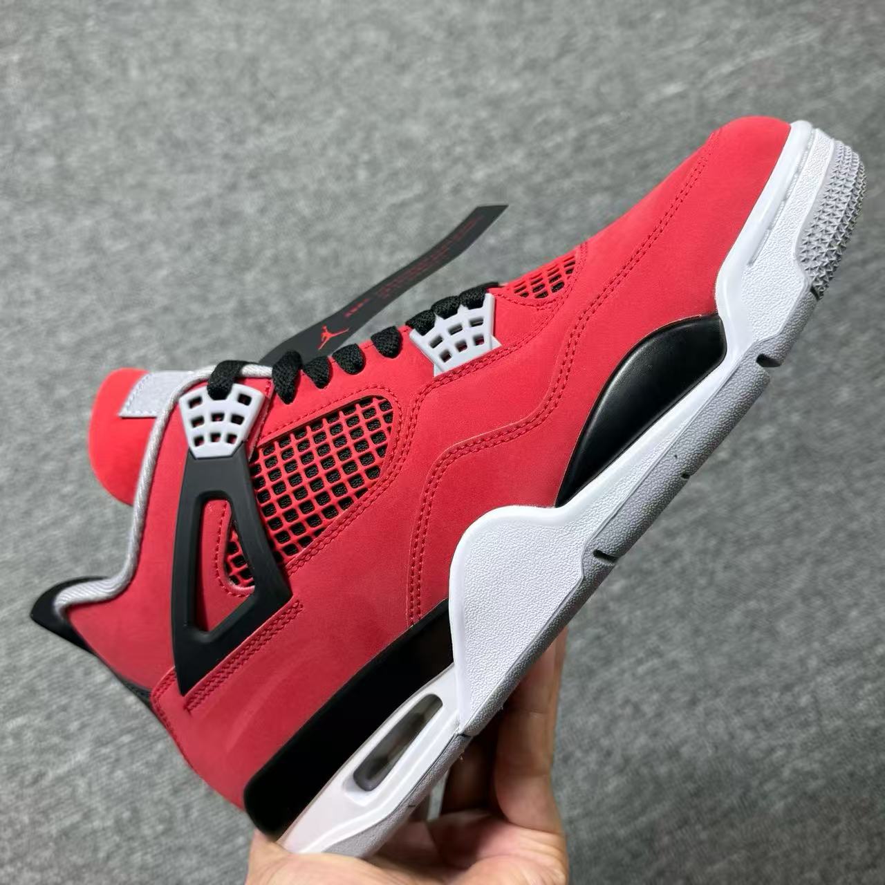 AJ4 red sneaker
