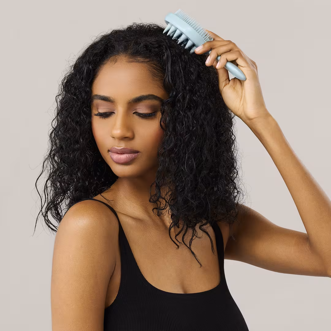 Diane  2-In-1 Shower Scalp Brush