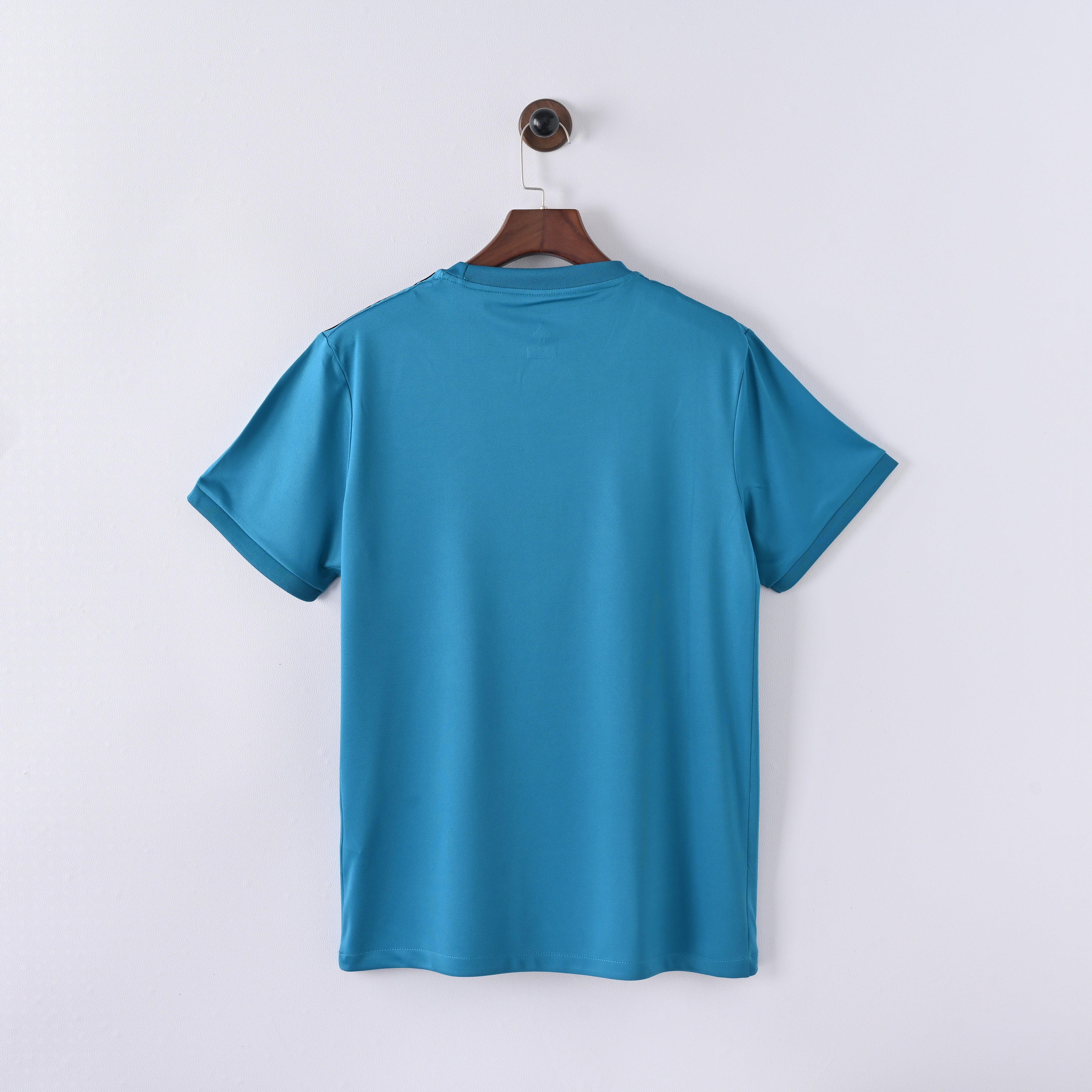 Real Madrid Retro Vintage Third Jersey Men 2017-2018